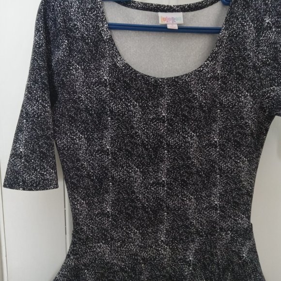 LuLaRoe dress size S - Picture 3 of 3